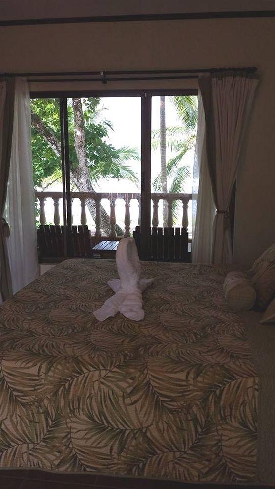 Delfin Beach Front Resort Esterillos Exteriör bild