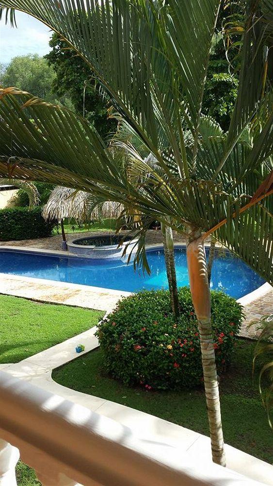 Delfin Beach Front Resort Esterillos Exteriör bild