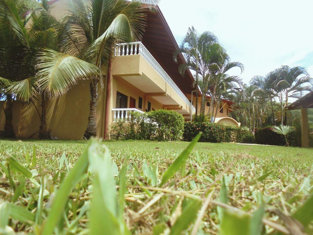 Delfin Beach Front Resort Esterillos Exteriör bild
