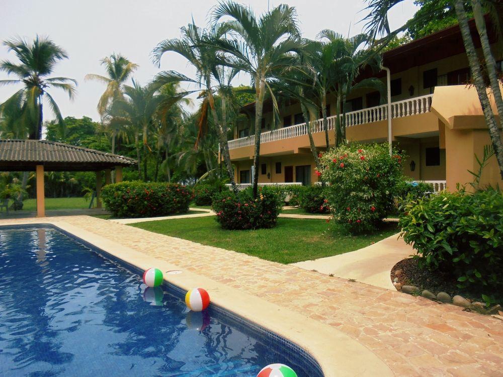 Delfin Beach Front Resort Esterillos Exteriör bild